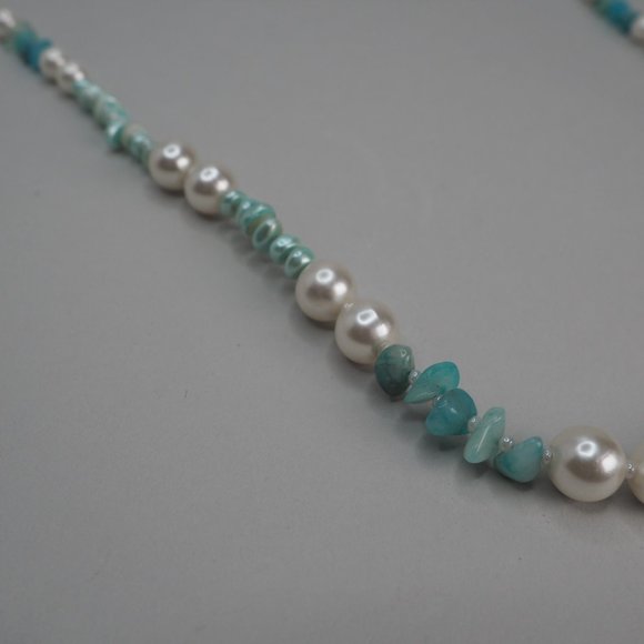 Vintage Turquoise & Faux Pearl Long Necklace - Picture 3 of 8